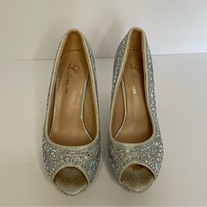L Lorraine Bobie Silver & Rhinestones Stiletto Heels With Open/Peep Toe …